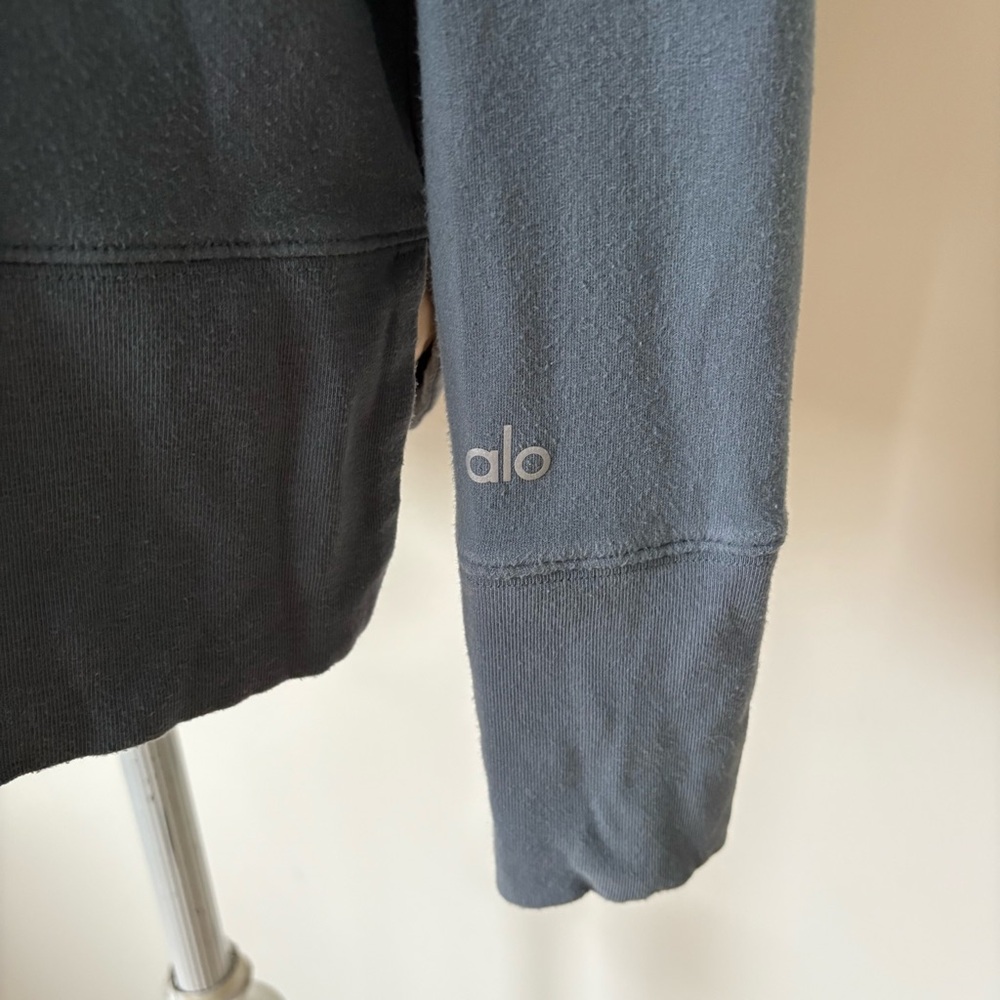 ALO YOGA Fluid Tunic Hoodie Tunic Concrete Gray Blue Scooped Neck Sweatshirt M - Picture 7 of 9